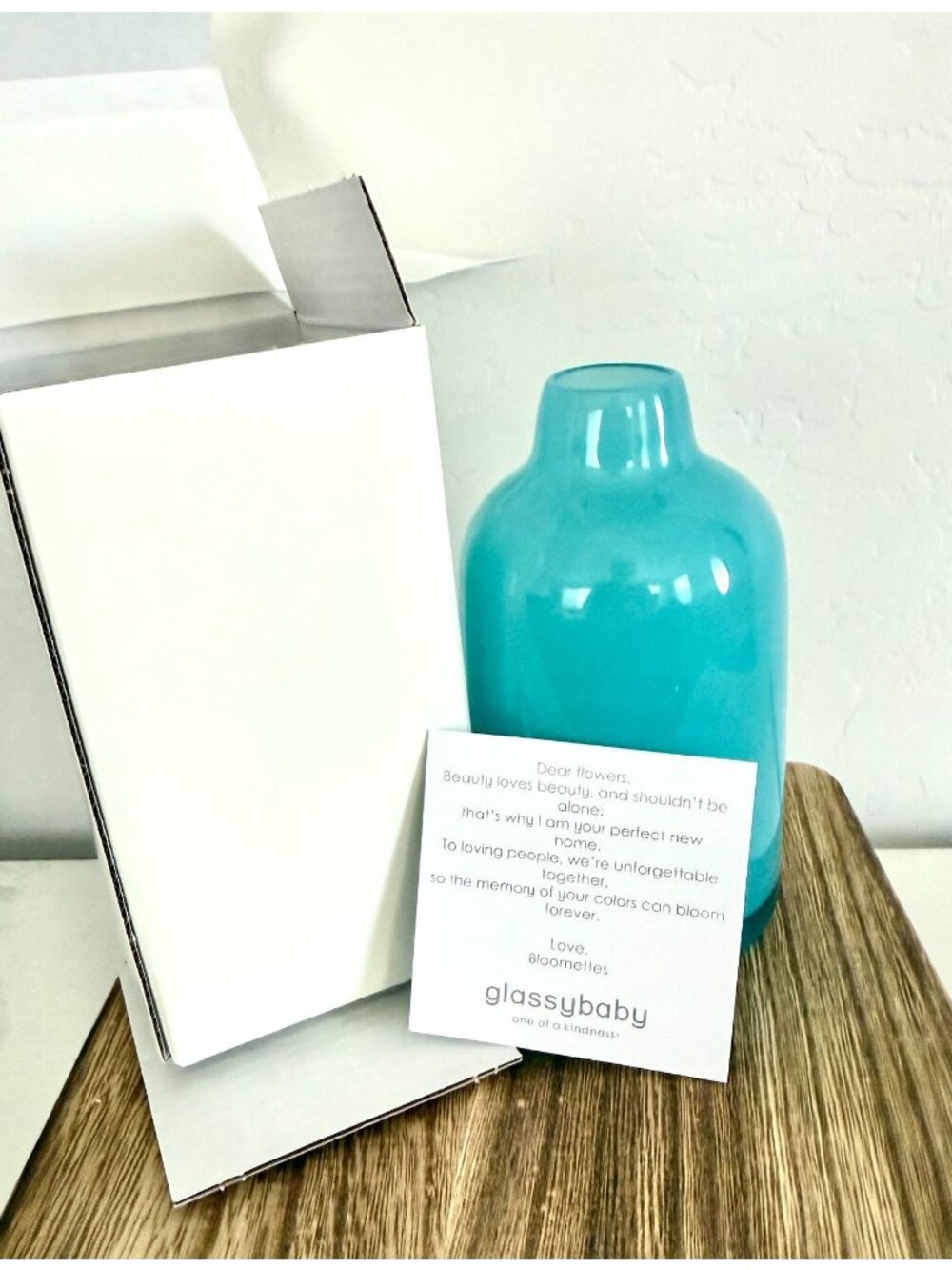 GLASSYBABY Bloomette TURQUOISE OPAQUE Handblown Glass Vase - New